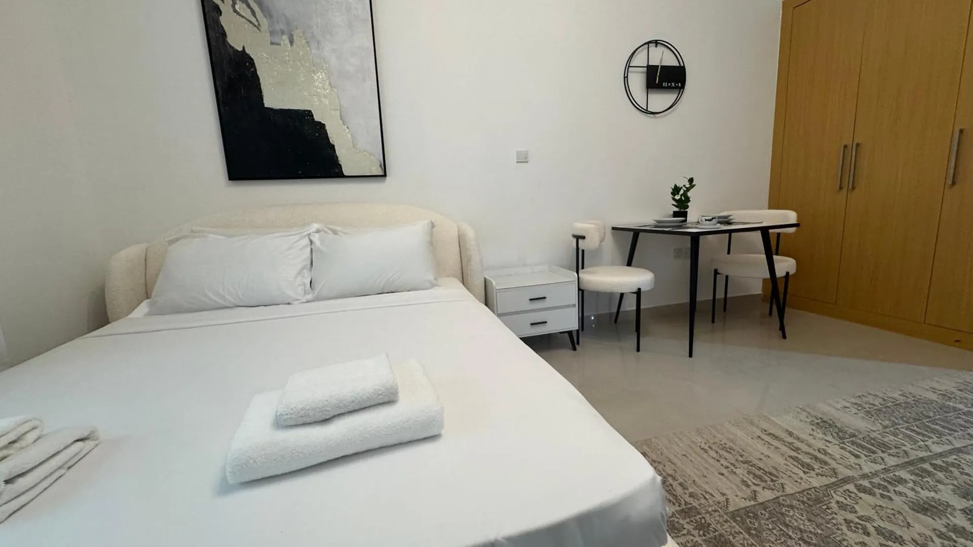 Ashri Hh Spacious Studio In May Residence Jvc Dubai Apartment
